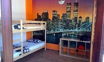Sea Hostel Dive Alive Los Cristianos  Otel Los Cristianos (Tenerife)